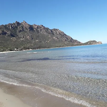 Casa Diana Сasa de vacaciones Marina di Gairo